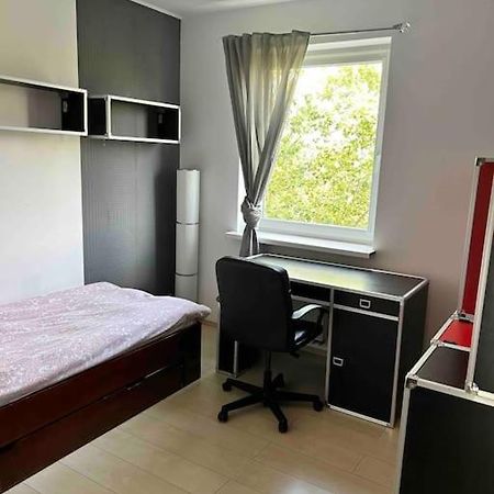ポズナンPiekny Apartament Blisko Malty Z Garazemアパートメント エクステリア 写真